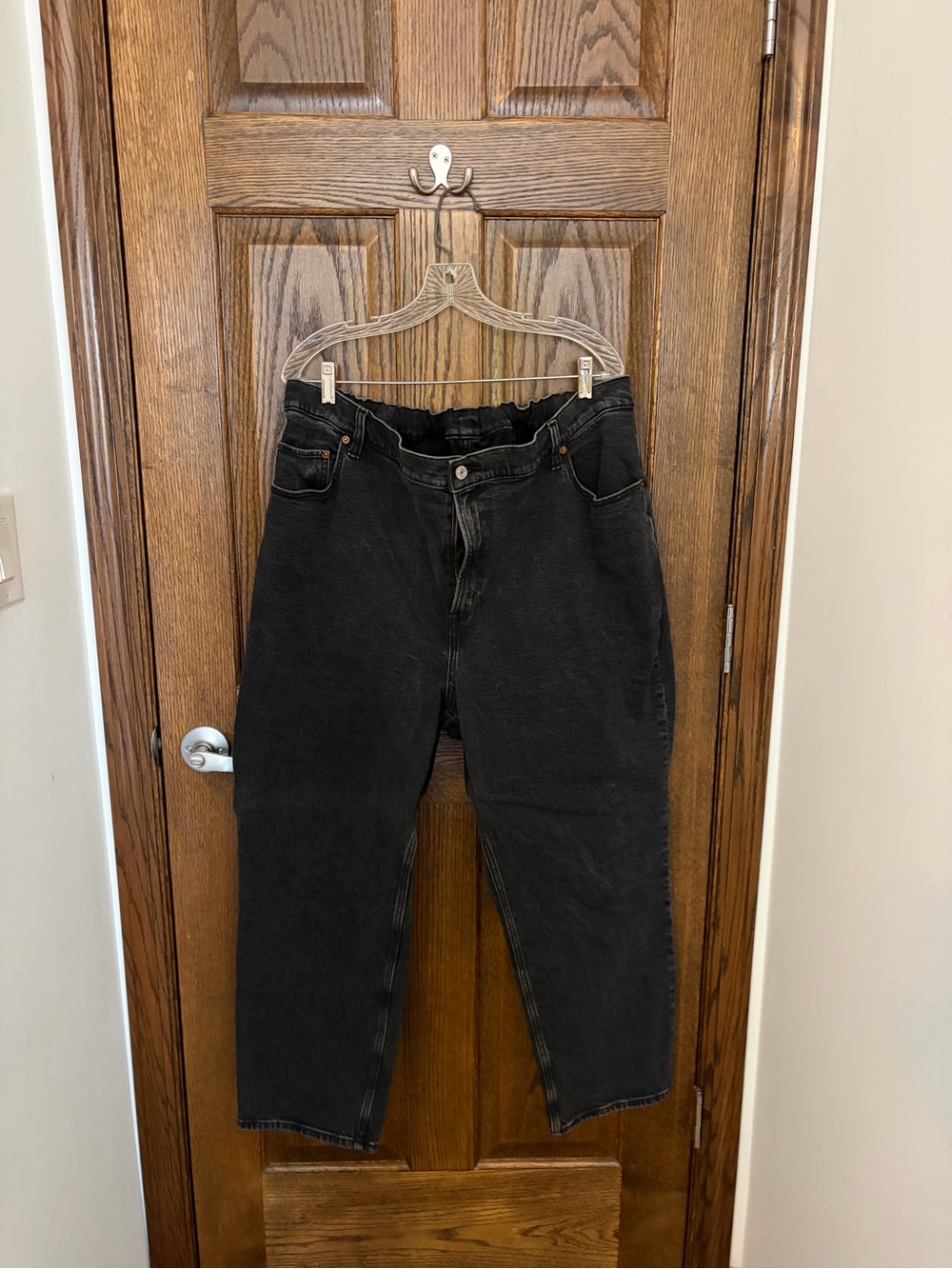 Abercrombie & Fitch Women's Straight Leg Black Jeans